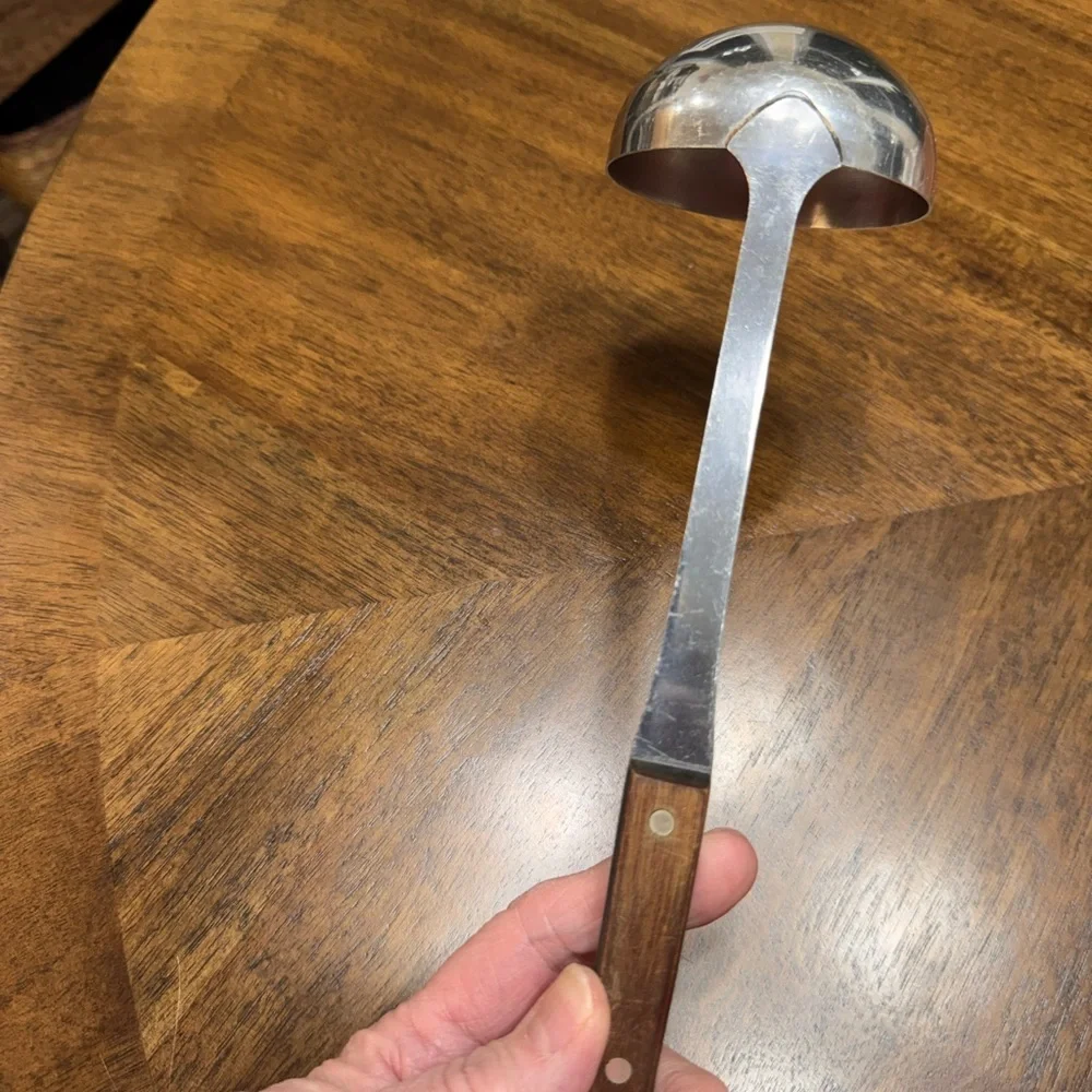 Vintage mid Century EKCO FLINT Soup Ladle Stainless Steel With Wood Handle - Picture 6 of 6